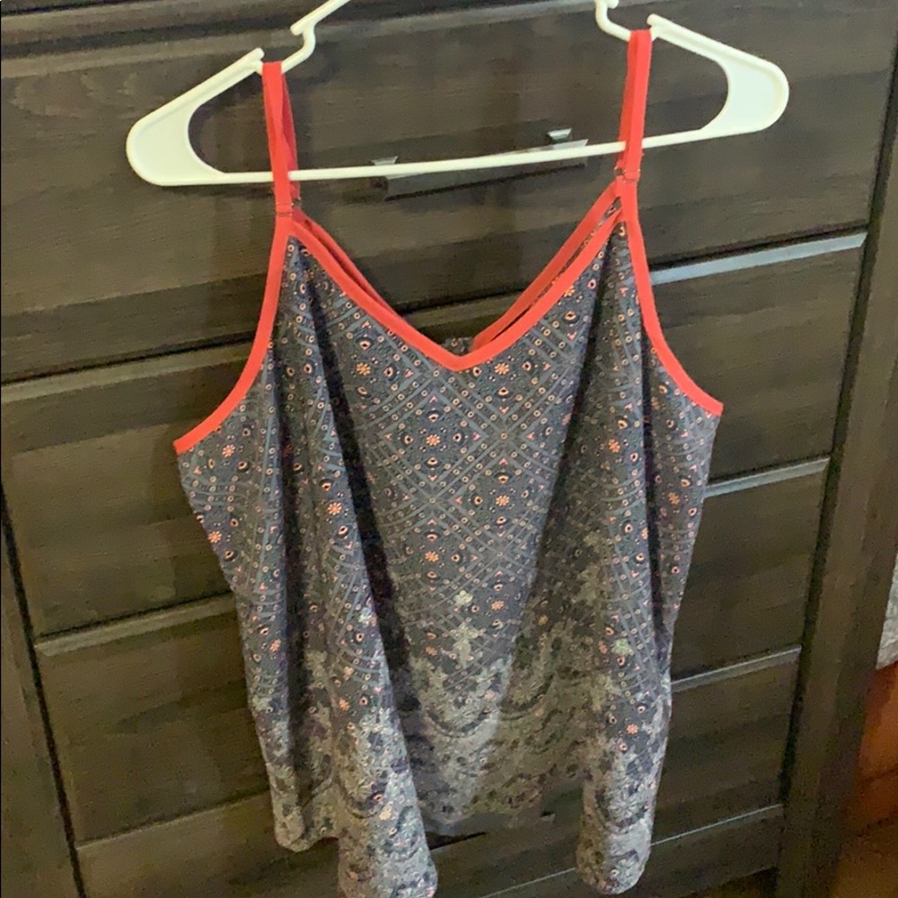 Torrid open back, flowy tank top